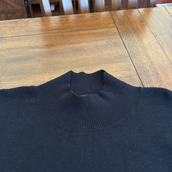 Express Mock Neck Oversized Sweater Size XL - Picture 4 of 6